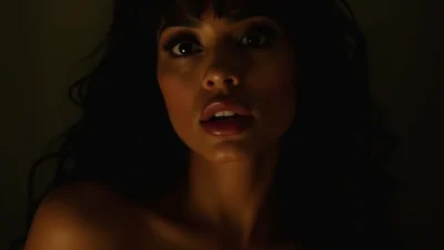 Cover image for Mia Khalifas Nude Return: Controversy and Comeback